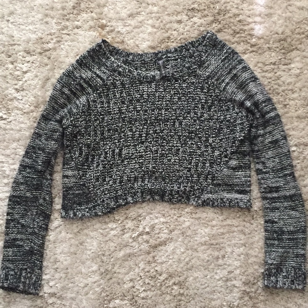 Full tilt grey/black knitted crop sweater